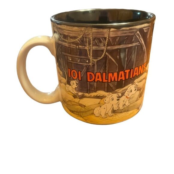 Vintage - Walt Disney's 101 DALMATIANS Coffee Mug (Made in Japan, Rare) - Picture 1 of 5